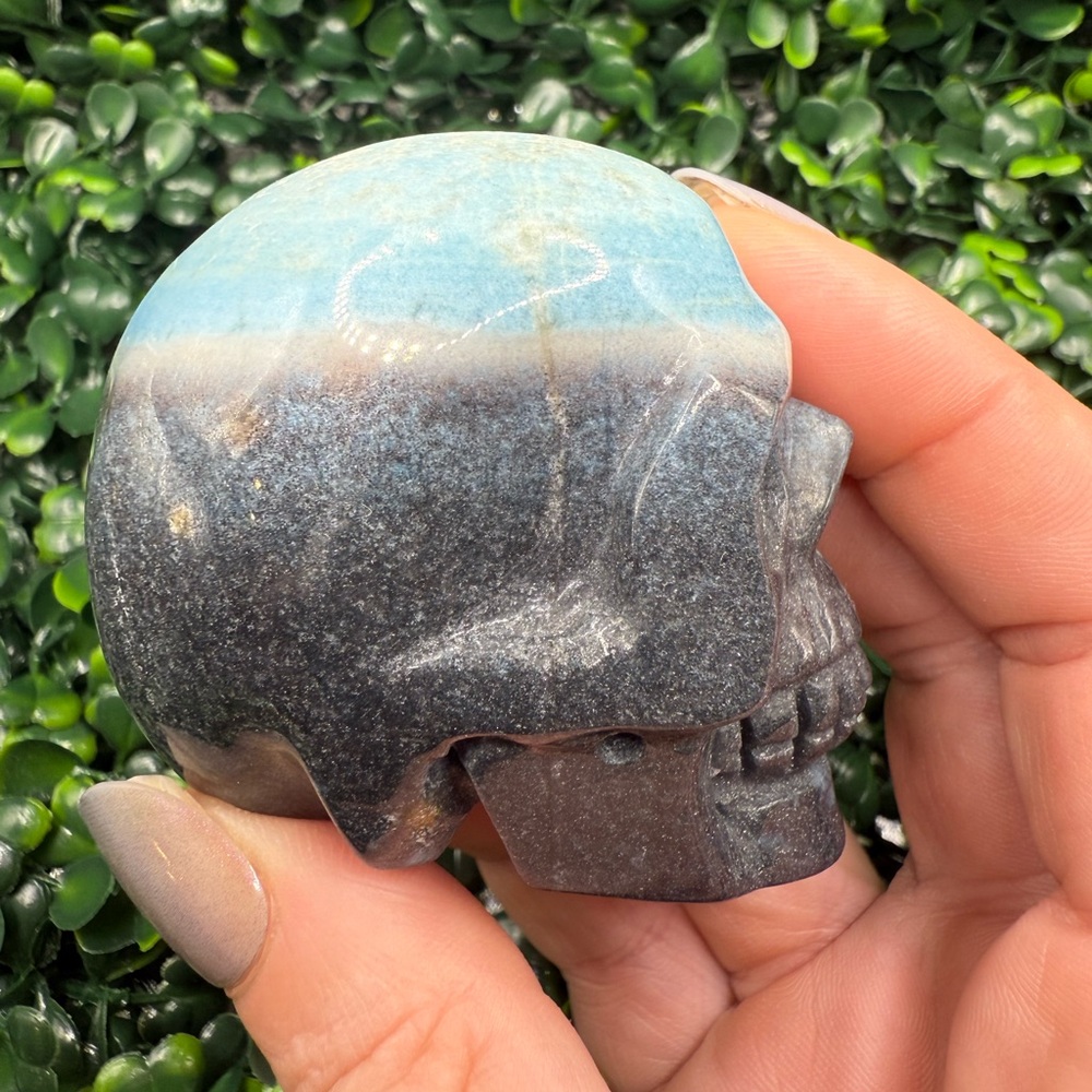 Trolleite Skull Carving - Picture 3 of 7